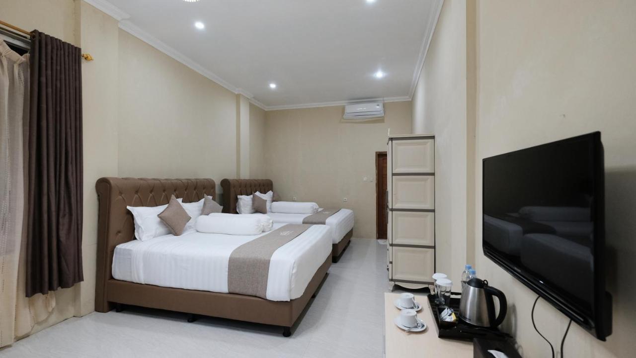 Bukit Indah Doda Hotel & Resorts ปาลู ภายนอก รูปภาพ